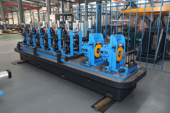7Galvanizli çelik küçük çaplı boru üretimi için.6 - 16 mm rulo şekillendirme hattı ve boru yapım makinesi