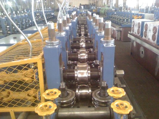 Yapısal boru üretimi için ASTM Standart Dikdörtgen Boru kaynak makinesi