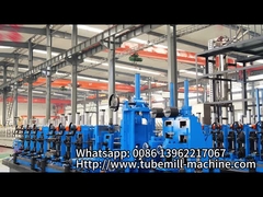 Boru kaynak ünitesi atölyesinde endüstriyel verimlilik estetiği